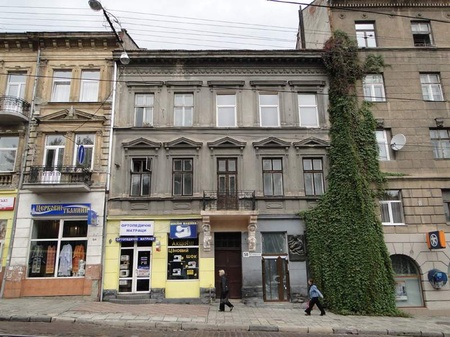 Львів. Вул. Городоцька, 50. Будинок, у якому жив Богдан-Ігор Антонич